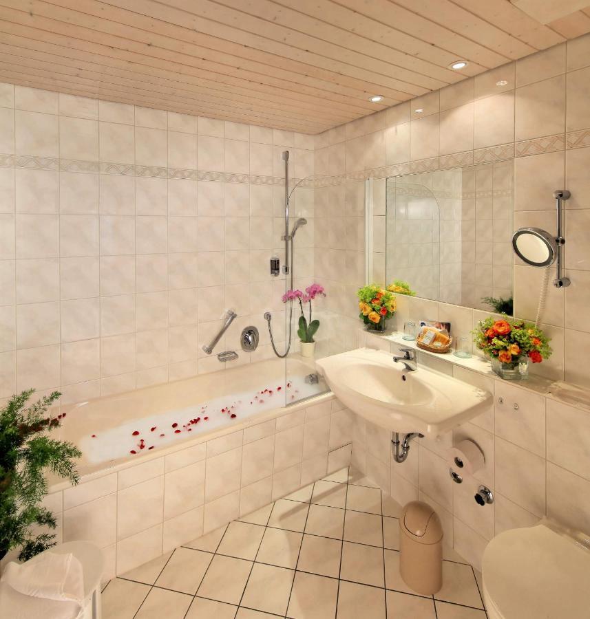 Waldhotel Fehrenbach Hinterzarten Szoba fotó